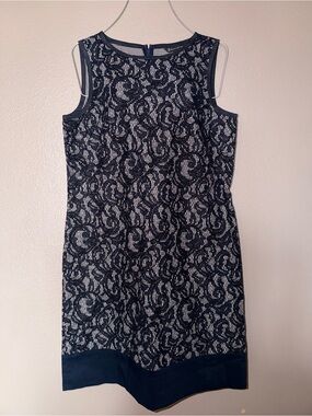 Brooks Brothers Navy and Ivory Lace-Overlay Sleeveless Shift Dress
